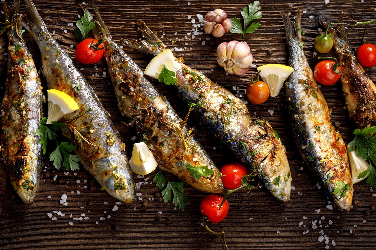 Quel vin servir avec des sardines grillées pour un déjeuner d'été ?